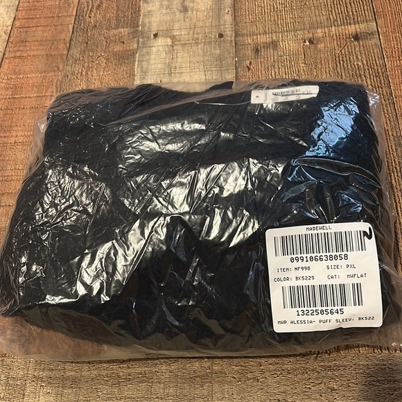 Madewell Petite Seersucker Puff Sleeve Cutout Mini Dress NF998 PXL Black - Picture 7 of 7